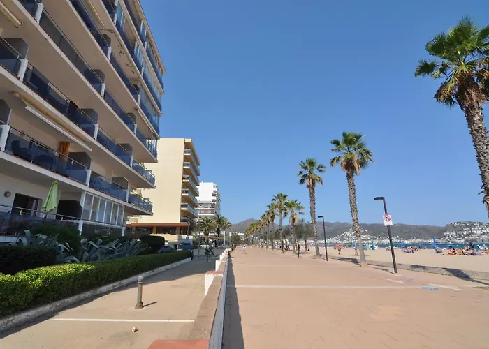 Rnet - Front De - Costa Brava Apartment